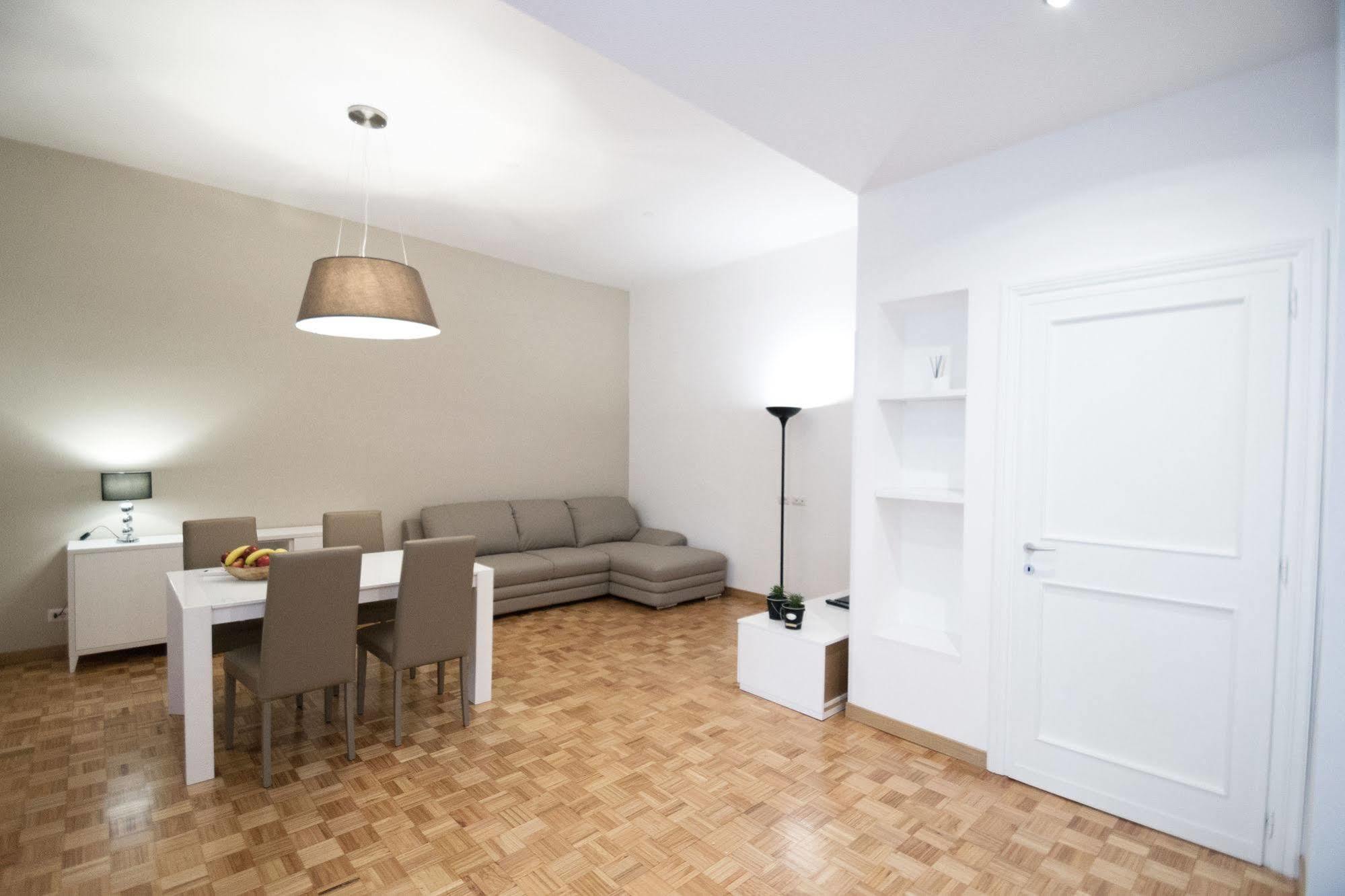 Vantaggio Suites Rome Exterior photo